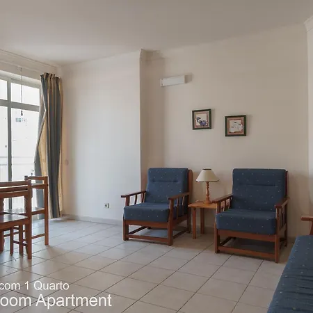 Akisol Armacao Pera Sunny Vi Apartment